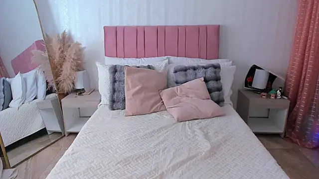 kath rosee1 online show from January 2025 09:09:01 PM