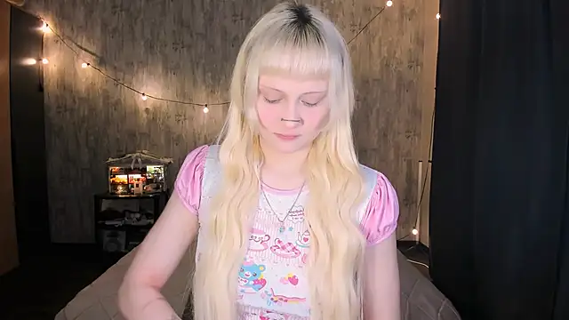 MariaMango online show from December 2025 04:50:02 AM