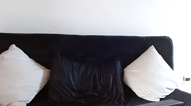 Snapshot of frank_myles chatting on March 2025 01:43:02 PM frank myles online show from March 2025 01:43:02 PM