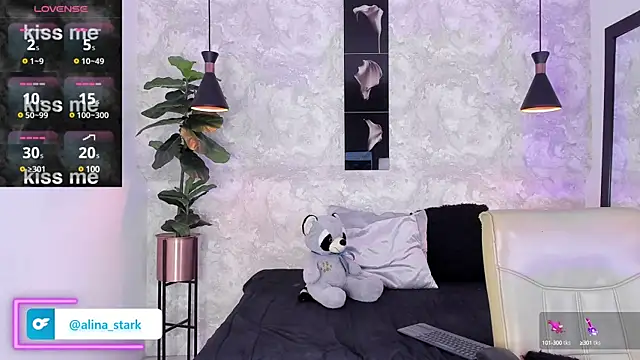 alina stark online show from February 2025 06:41:02 PM