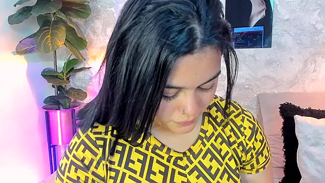 alina stark online show from October 2025 09:59:02 PM