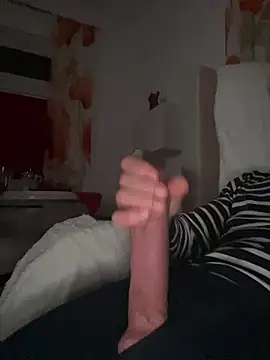 Frank22xx online show from May 2026 08:47:01 PM