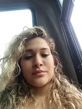 Sara smiiith211 online show from January 2025 09:25:01 PM