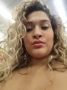 Sara smiiith211 online show from March 2025 07:27:02 PM