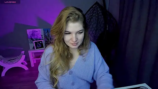 Snapshot of lily_williamss chatting on February 2026 12:09:02 AM lily williamss online show from February 2026 12:09:02 AM