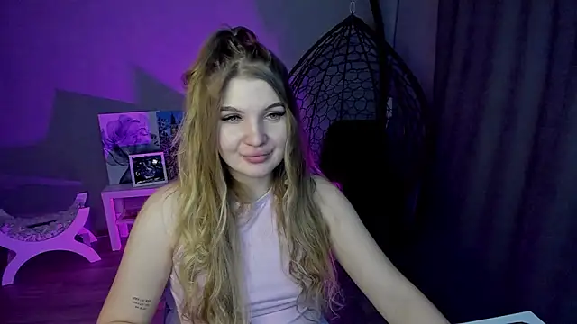 Snapshot of lily_williamss chatting on February 2026 02:53:01 AM lily williamss online show from February 2026 02:53:01 AM