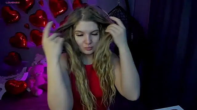 Snapshot of lily_williamss chatting on February 2026 12:18:02 AM lily williamss online show from February 2026 12:18:02 AM