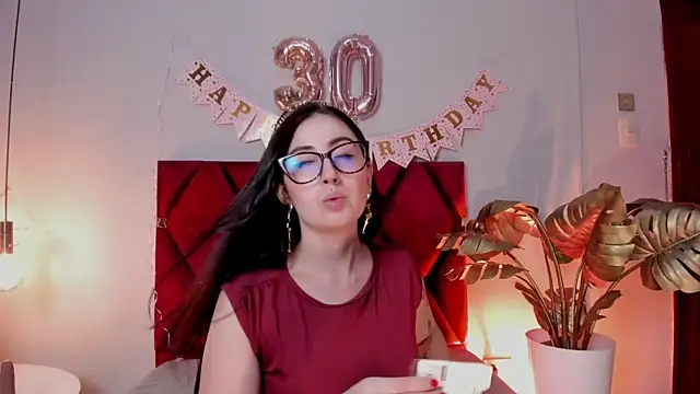 Emilywatsonn online show from May 2026 12:40:02 AM