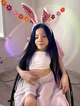 Snapshot of MiniSophiaa chatting on March 2026 09:32:01 AM MiniSophiaa online show from March 2026 09:32:01 AM
