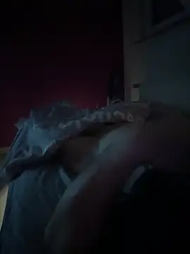 Bennyben8604 online show from January 2025 04:18:02 AM