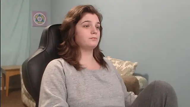 TreeJeanne online show from December 2024 07:26:02 PM