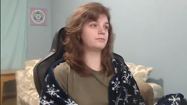 TreeJeanne online show from December 2024 01:00:01 PM