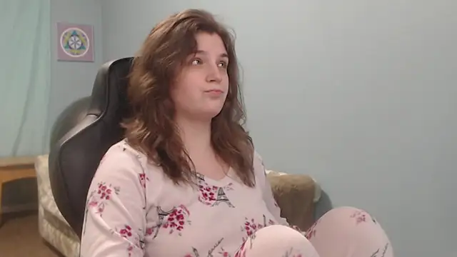 TreeJeanne online show from March 2025 08:53:01 AM