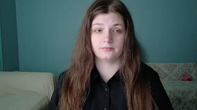 TreeJeanne online show from May 2026 02:12:01 PM