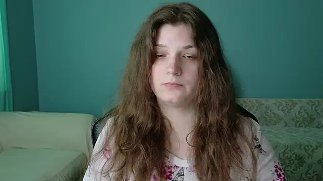 TreeJeanne online show from May 2026 06:37:01 PM