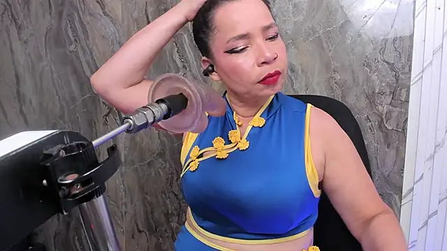 annie wigg online show from March 2026 03:21:02 AM