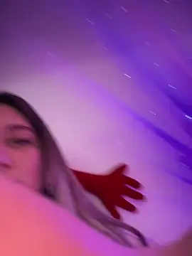 Snapshot of babyyboomm chatting on January 2025 09:47:02 PM babyyboomm online show from January 2025 09:47:02 PM