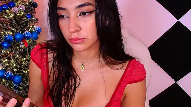  Aura- online show from January 2026 03:23:02 AM