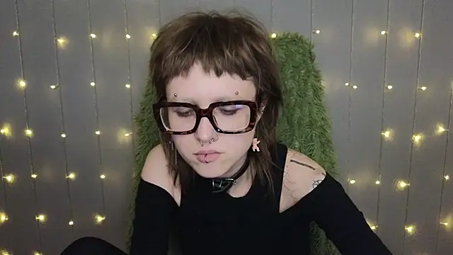 Snapshot of kortny_yo chatting on December 2024 05:01:01 PM kortny yo online show from December 2024 05:01:01 PM