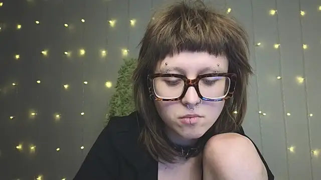 Snapshot of kortny_yo chatting on March 2025 03:54:01 AM kortny yo online show from March 2025 03:54:01 AM