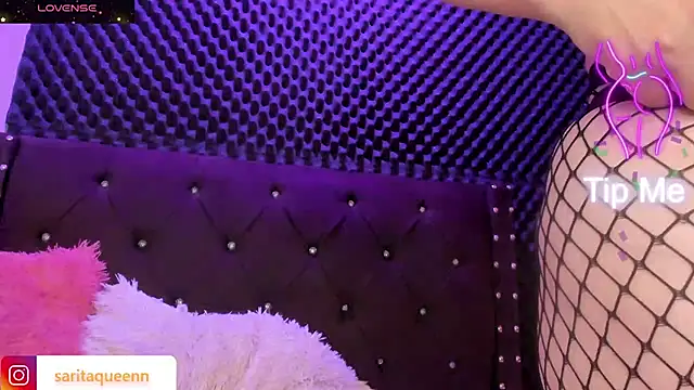 saara queen  online show from January 2025 07:04:01 PM