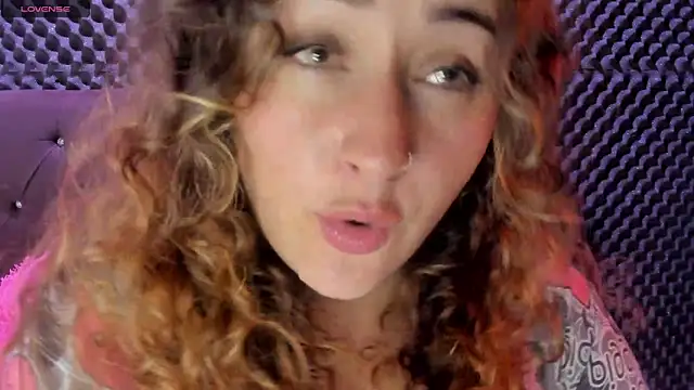 saara queen  online show from February 2025 03:29:02 AM