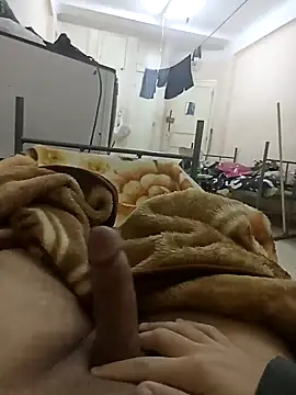 Hot Boy 2004 online show from February 2025 01:22:01 AM