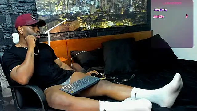 thomas santtos1 online show from February 2025 12:31:02 AM