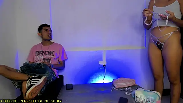 Threesome-no-mercy online show from February 2026 07:32:02 PM