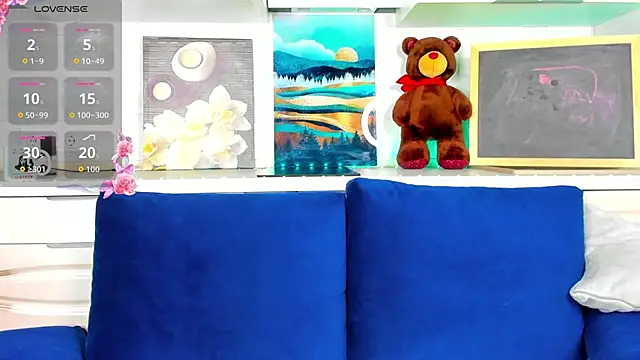 Naomi B1ack online show from March 2026 01:00:01 AM