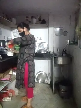 Aaradhya online show from February 2026 01:53:02 AM