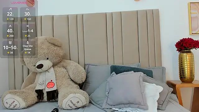 izadii online show from September 2025 09:14:01 PM