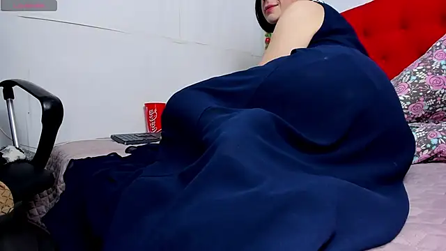 Brulanta Virino online show from February 2025 05:42:01 PM