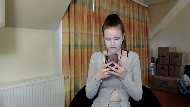 Snapshot of Princess-Lilly chatting on January 2025 08:03:01 AM Princess-Lilly online show from January 2025 08:03:01 AM