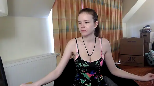 Snapshot of Princess-Lilly chatting on January 2025 02:43:01 PM Princess-Lilly online show from January 2025 02:43:01 PM