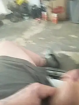 Kranik210 online show from April 2026 06:25:02 AM