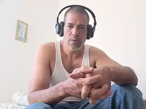 Snapshot of jackbigcock11 chatting on April 2026 10:16:01 PM jackbigcock11 online show from April 2026 10:16:01 PM
