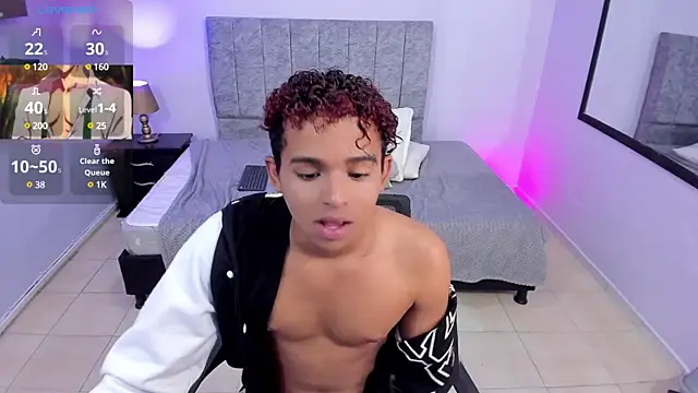 Snapshot of Noah_Smith04 chatting on January 2025 02:55:02 PM Noah Smith04 online show from January 2025 02:55:02 PM