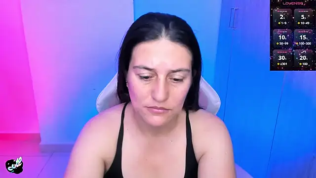Saskyaa online show from May 2026 07:53:01 PM