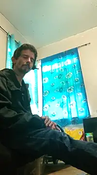 Snapshot of LongDickZee562 chatting on December 2024 06:05:01 PM LongDickZee562 online show from December 2024 06:05:01 PM