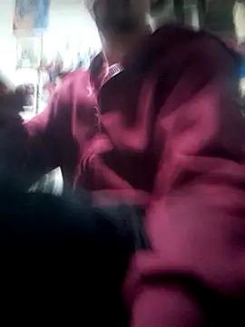 Snapshot of LongDickZee562 chatting on February 2025 06:11:01 PM LongDickZee562 online show from February 2025 06:11:01 PM