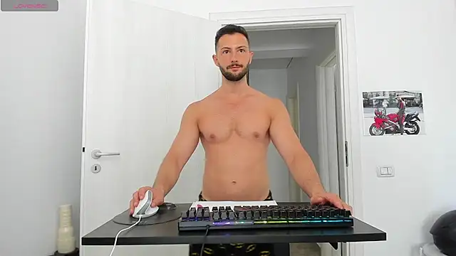ZackFraser online show from July 2026 09:38:01 AM