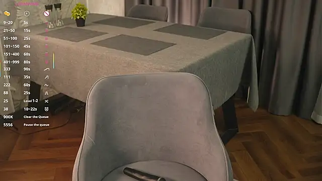 Snapshot of IdaJonesy chatting on October 2025 11:50:01 PM IdaJonesy online show from October 2025 11:50:01 PM