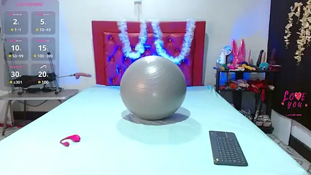 cleopatraa online show from January 2025 02:41:02 PM