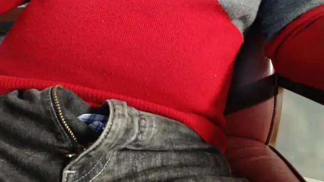 Snapshot of smoothandtiny chatting on March 2025 07:26:01 AM smoothandtiny online show from March 2025 07:26:01 AM