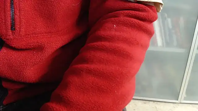 Snapshot of smoothandtiny chatting on March 2025 06:36:02 AM smoothandtiny online show from March 2025 06:36:02 AM