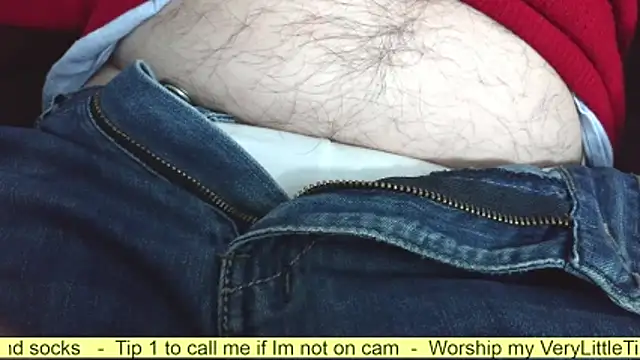 Snapshot of smoothandtiny chatting on October 2025 07:36:02 PM smoothandtiny online show from October 2025 07:36:02 PM