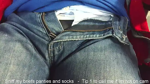 Snapshot of smoothandtiny chatting on November 2025 06:02:02 AM smoothandtiny online show from November 2025 06:02:02 AM