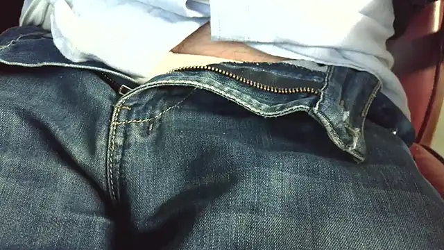 Snapshot of smoothandtiny chatting on December 2025 07:28:01 AM smoothandtiny online show from December 2025 07:28:01 AM