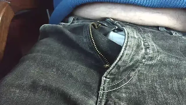 Snapshot of smoothandtiny chatting on January 2026 08:08:02 AM smoothandtiny online show from January 2026 08:08:02 AM